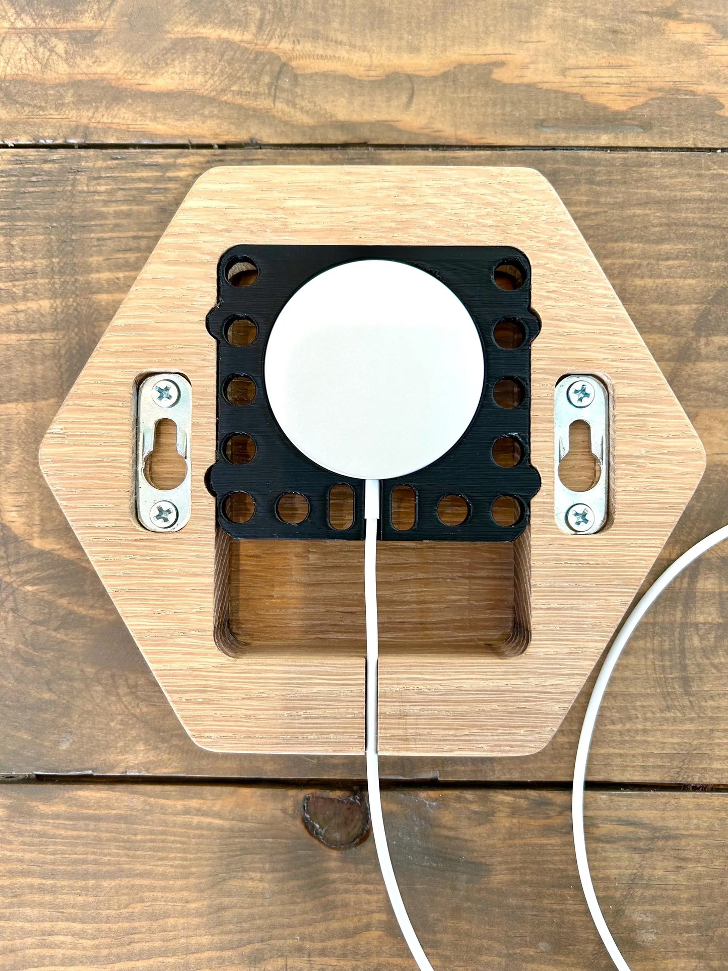 Smart Phone Wall Cradle Charger - Solid Oak - iPhone 16 Pro & Standard